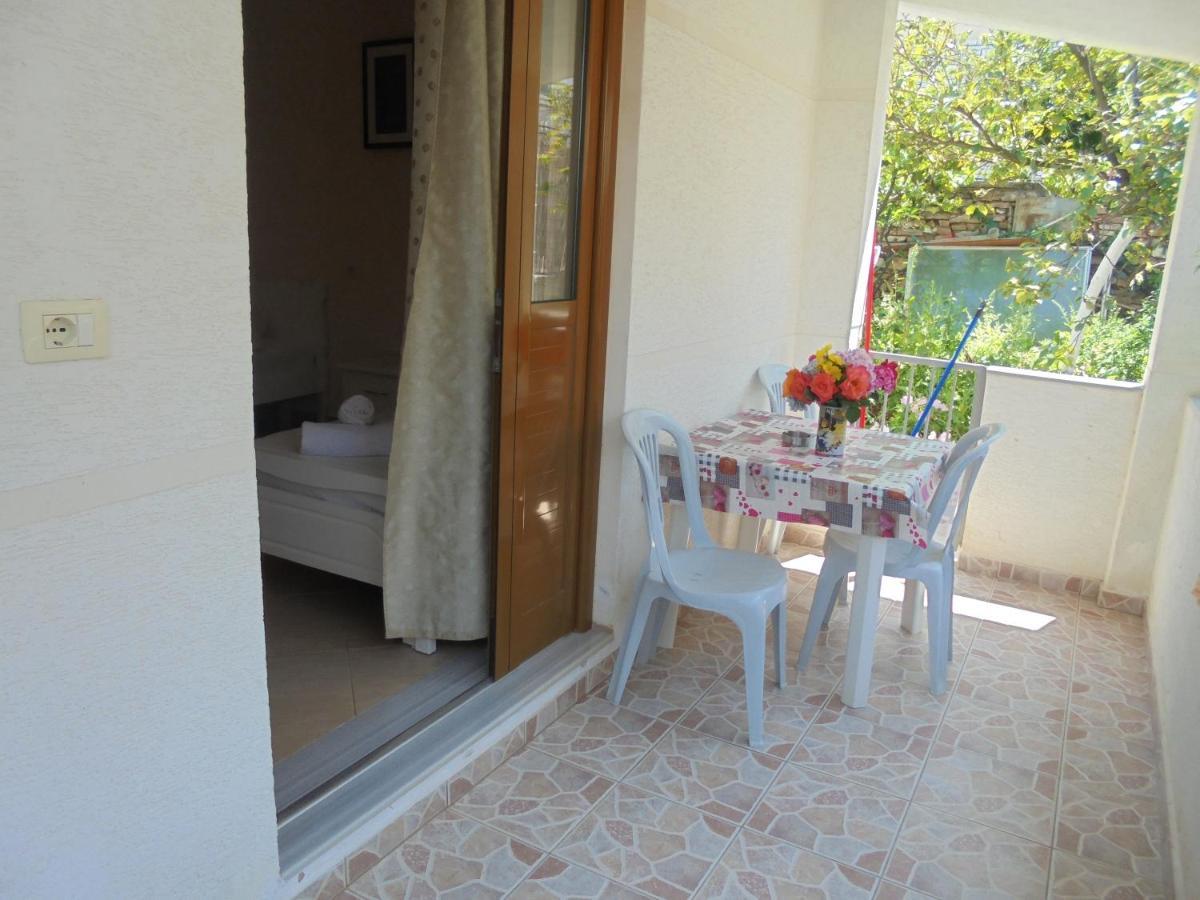 Zacaj Hotel Ksamil Exterior photo
