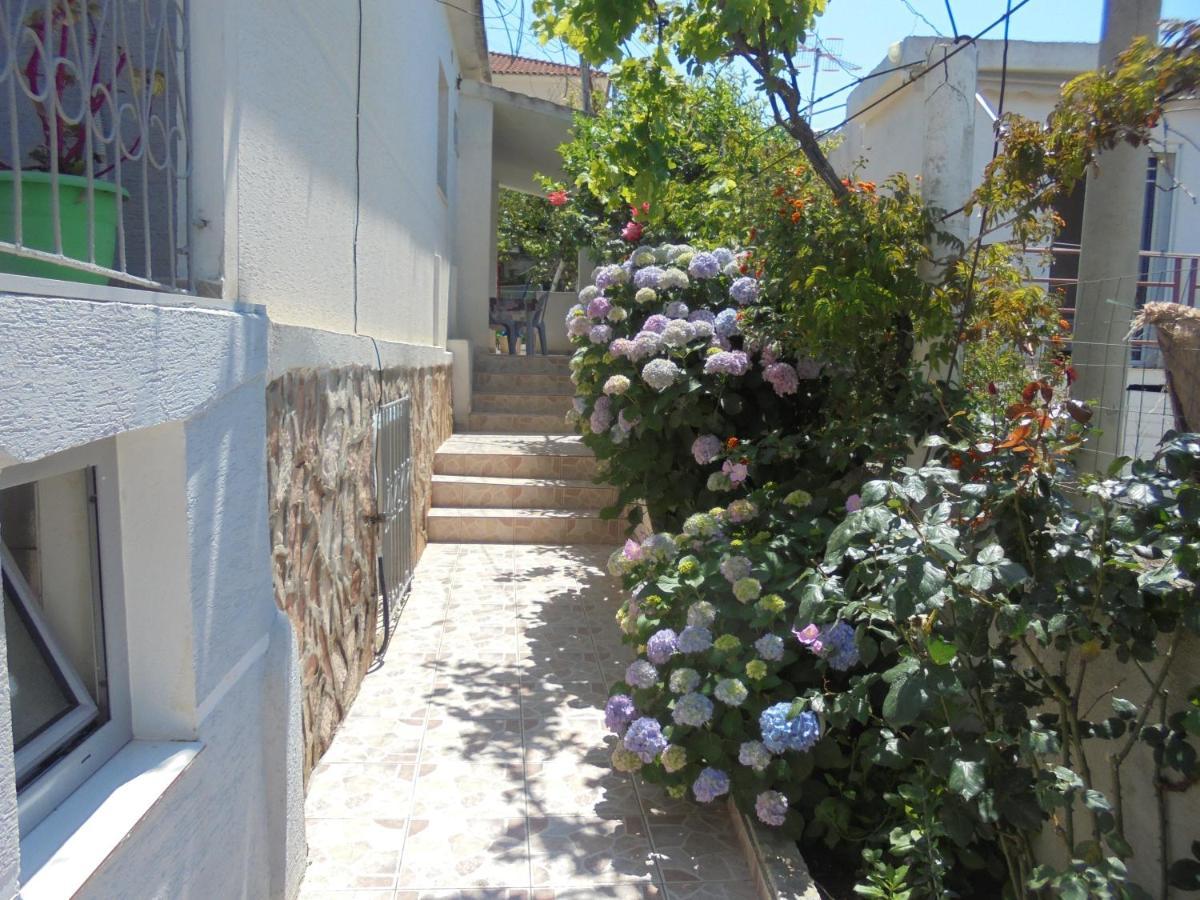 Zacaj Hotel Ksamil Exterior photo